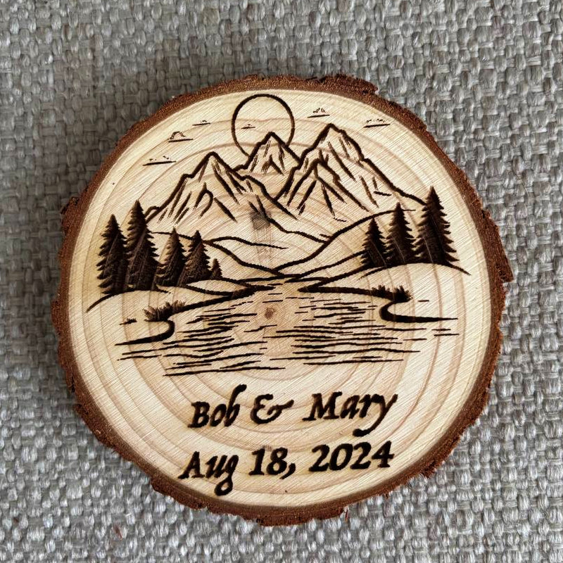 Wooden coaster with mountains - bonosensu